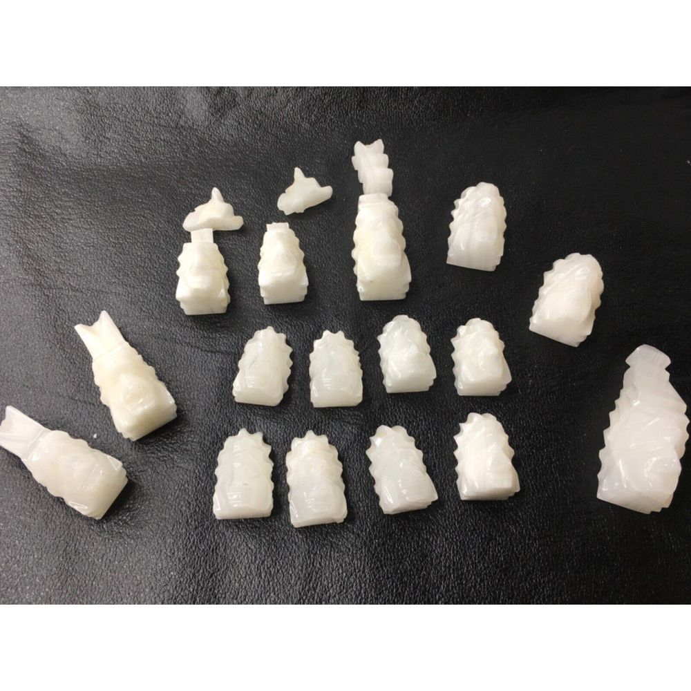 Marble Chess Pieces White Stone Carved Figurines Set Of 16